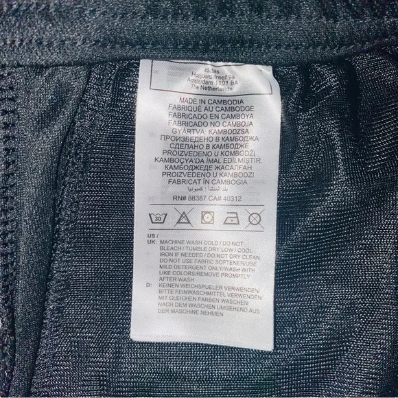 adidas Black Shorts with zippered front pockets. - Picture 3 of 4